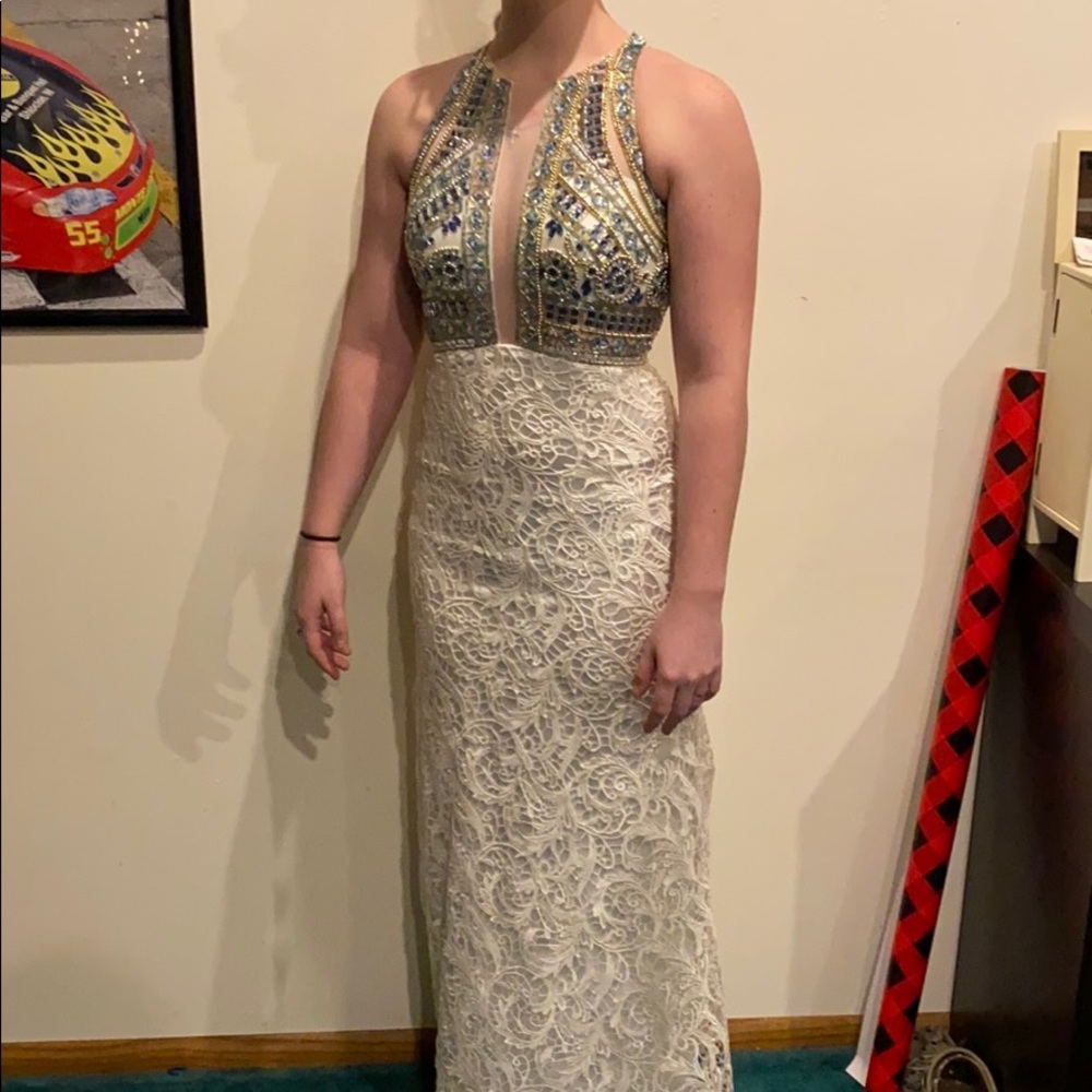 Prom dress